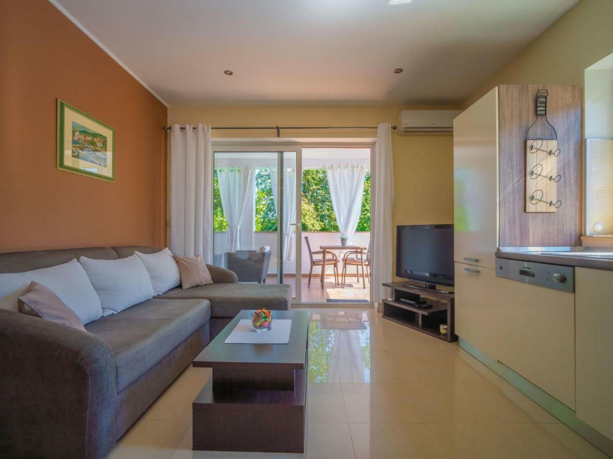 Apartment Sandra By Interhome Matulji Esterno foto