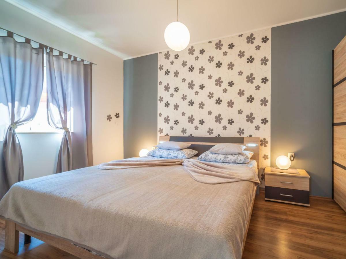 Apartment Sandra By Interhome Matulji Esterno foto